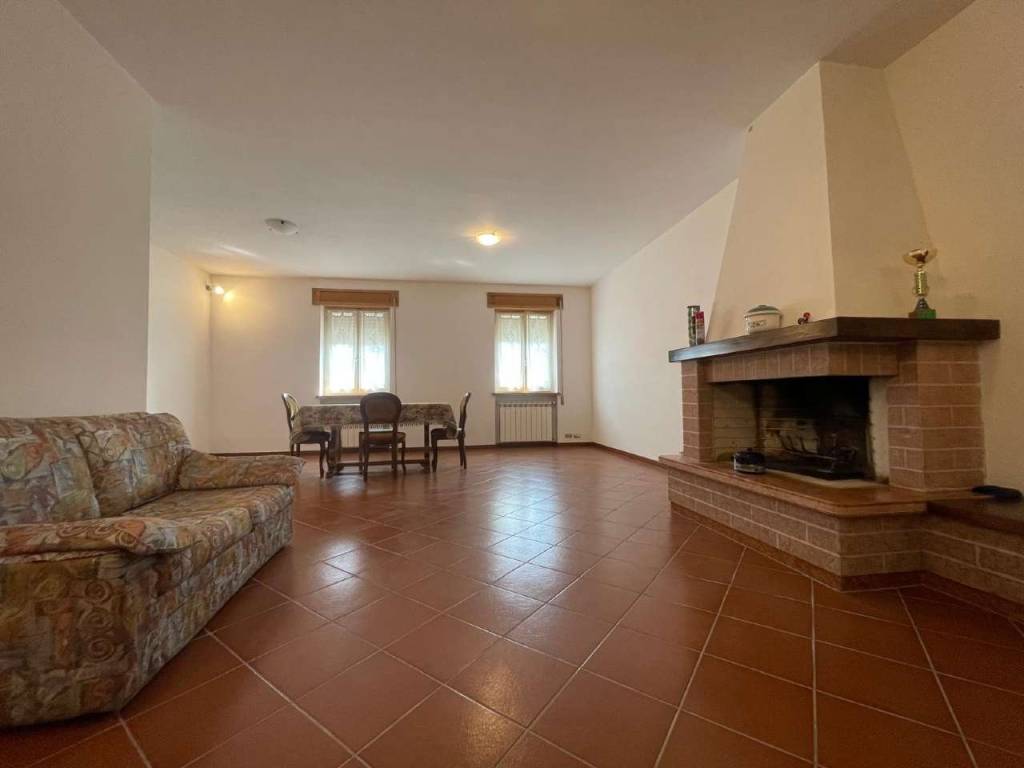 casa indipendente in vendita a Gubbio