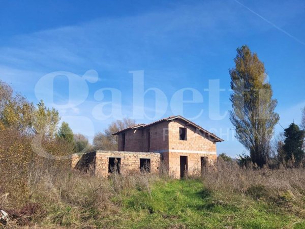 casa indipendente in vendita a Gubbio