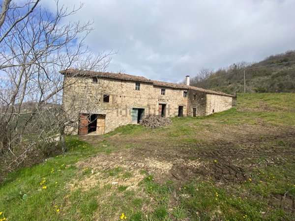 casale in vendita a Gubbio