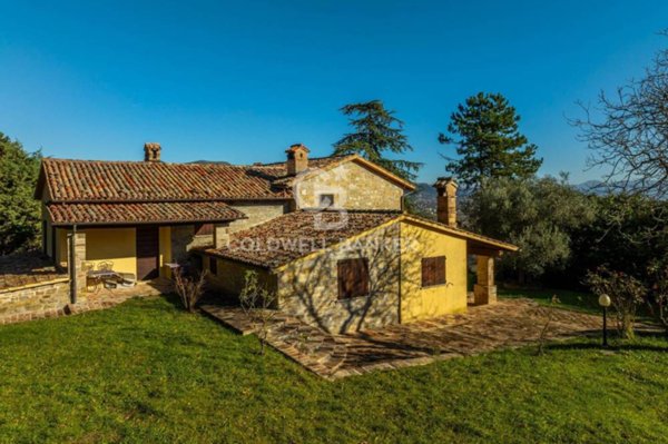 casa indipendente in vendita a Gubbio in zona San Martino in Colle