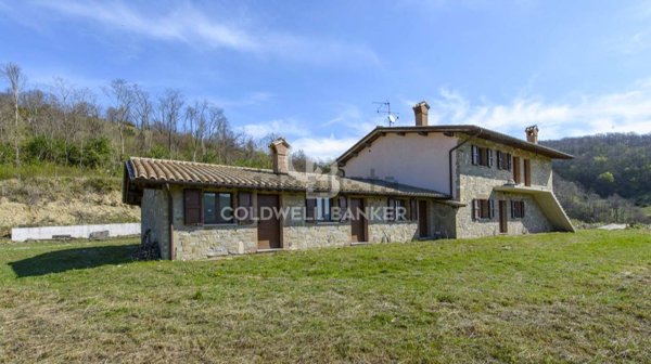 casale in vendita a Gubbio