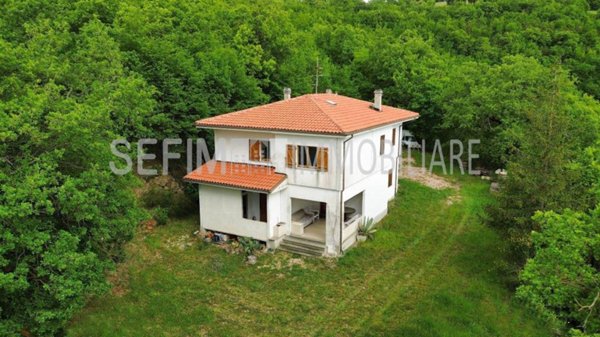 casa indipendente in vendita a Gubbio