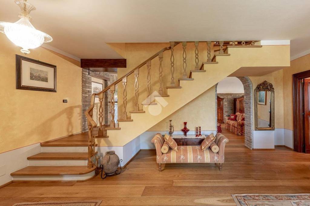 casa indipendente in vendita a Gubbio