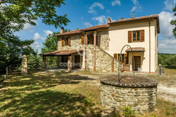 casa indipendente in vendita a Gubbio