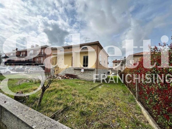 casa indipendente in vendita a Gubbio in zona Padule