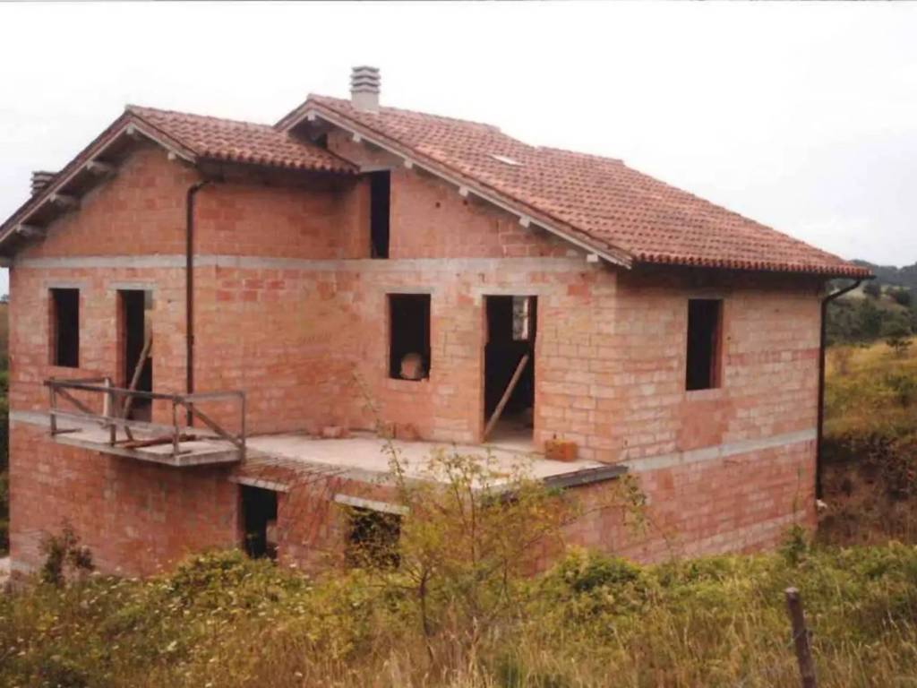 casa indipendente in vendita a Gubbio