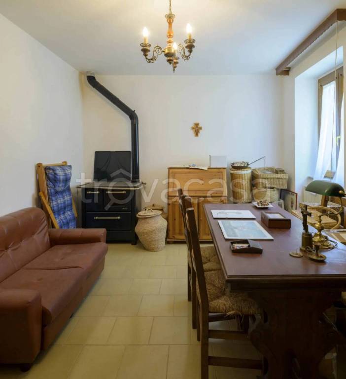 casa indipendente in vendita a Gubbio