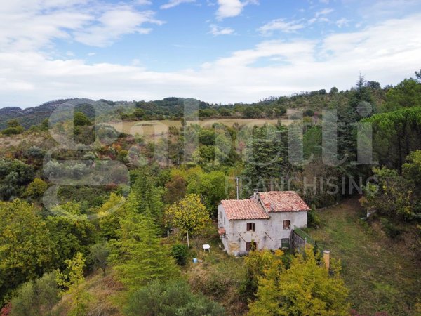 casa indipendente in vendita a Gubbio in zona Santa Cristina