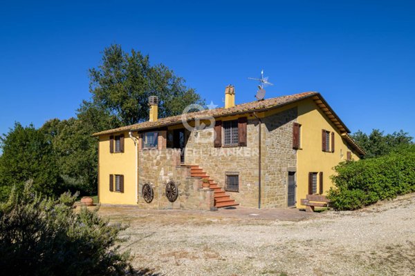 casa indipendente in vendita a Gubbio