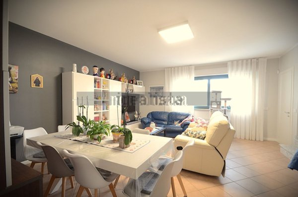 casa indipendente in vendita a Gubbio in zona Padule