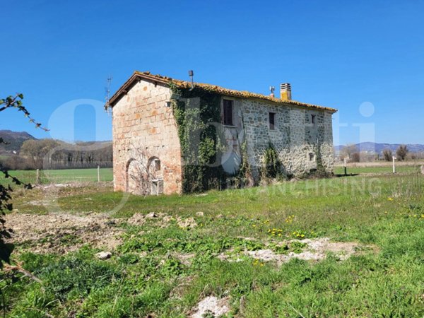 casa indipendente in vendita a Gubbio