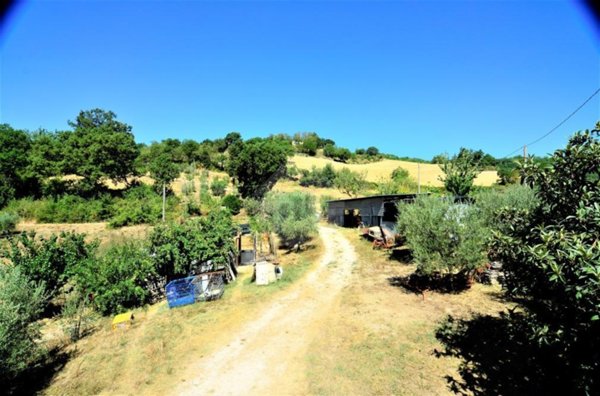 casa indipendente in vendita a Gubbio in zona San Benedetto Vecchio