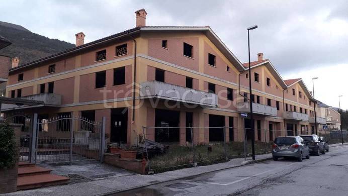 negozio in vendita a Gubbio
