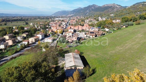 casa indipendente in vendita a Gubbio