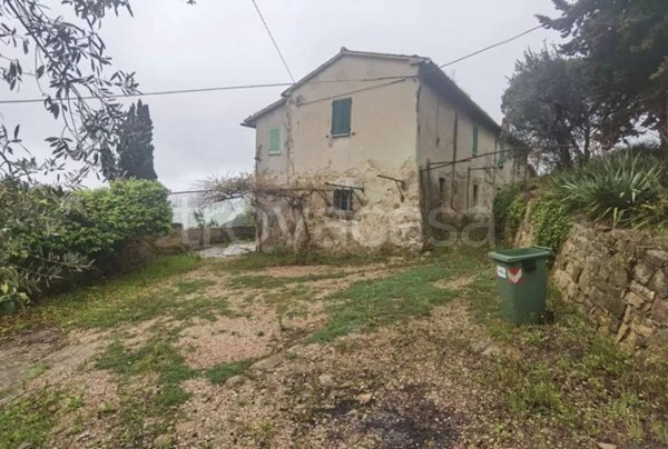 casa indipendente in vendita a Gubbio