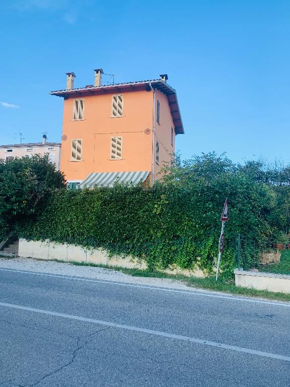appartamento in vendita a Gubbio in zona Branca