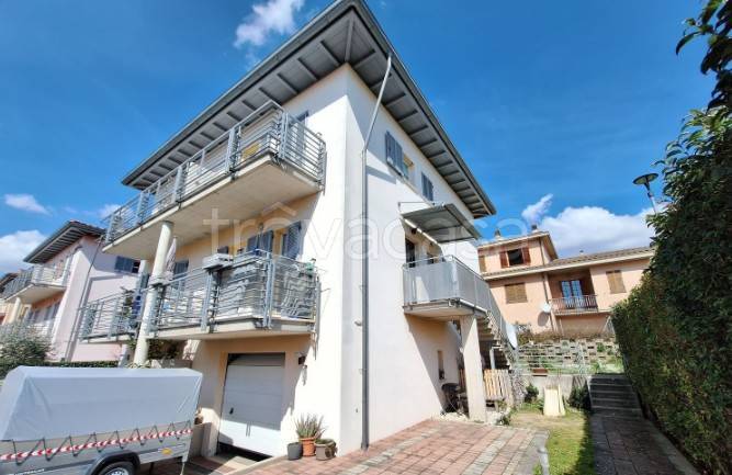 appartamento in vendita a Gubbio in zona Padule