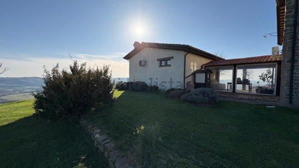 casa indipendente in vendita a Gubbio
