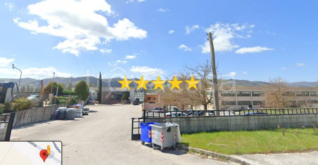 locale di sgombero in vendita a Gubbio in zona Mocaiana