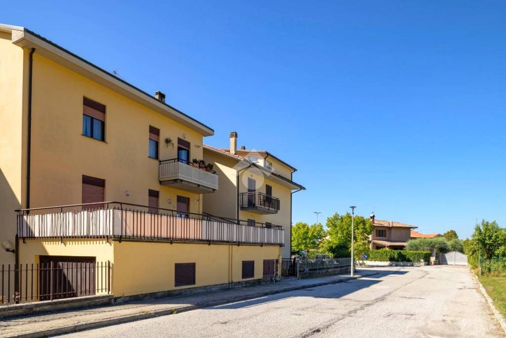 casa indipendente in vendita a Gubbio