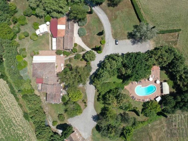 casa indipendente in vendita a Gubbio