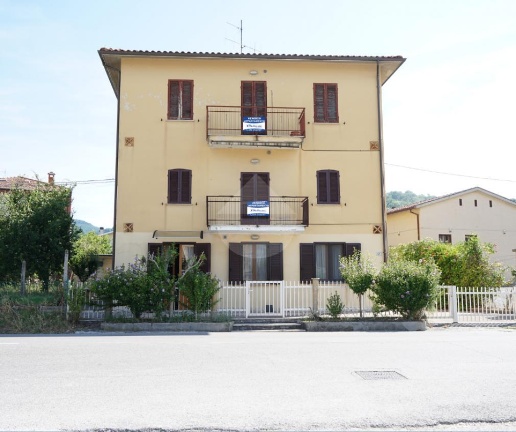 appartamento in vendita a Gubbio in zona Padule