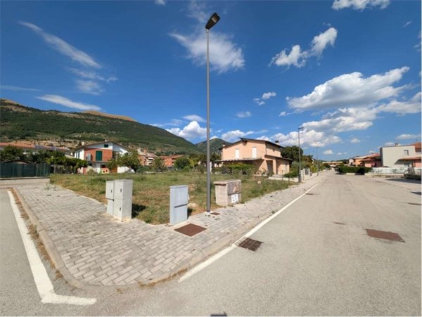 casa indipendente in vendita a Gubbio