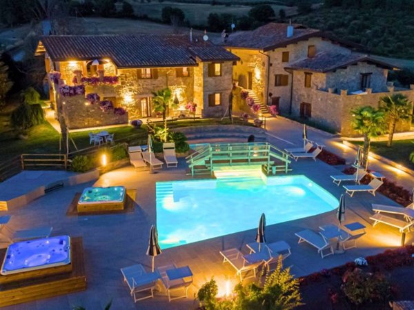 casa indipendente in vendita a Gubbio