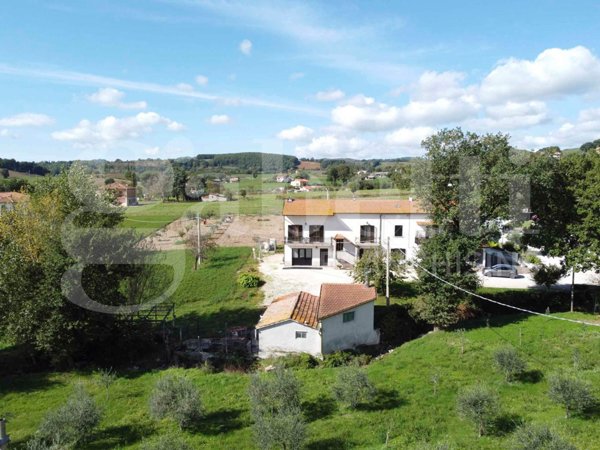 casa indipendente in vendita a Gubbio in zona Mocaiana