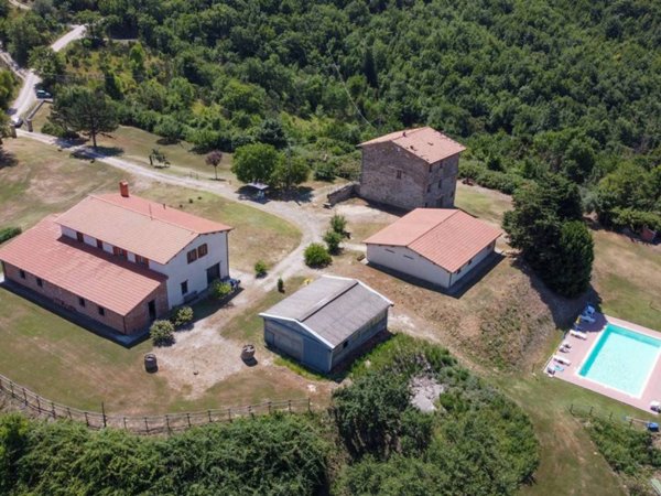 casale in vendita a Gubbio