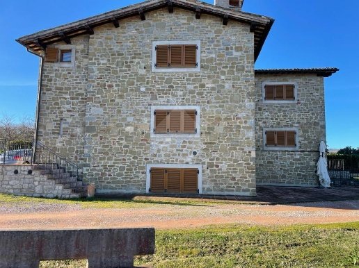 appartamento in vendita a Gubbio in zona Colonnata