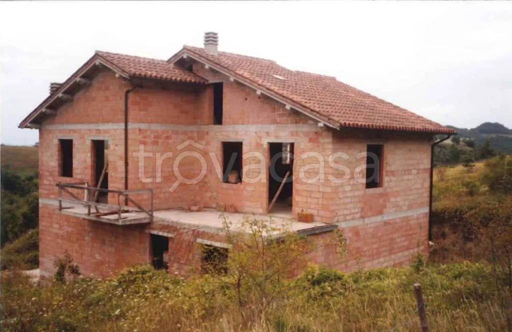 casa indipendente in vendita a Gubbio