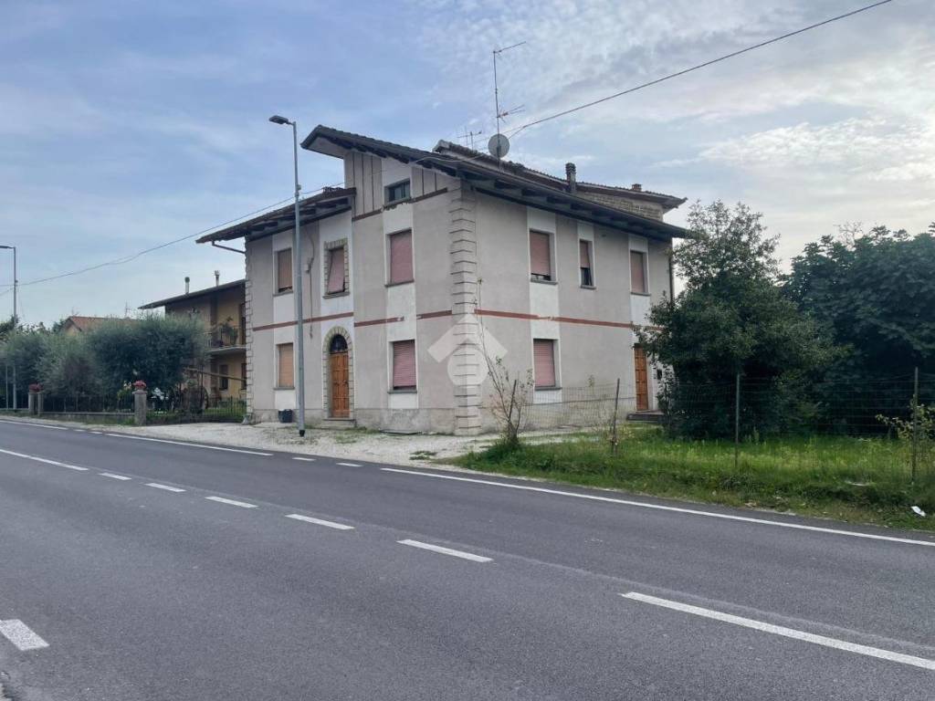 appartamento in vendita a Gubbio in zona Spada