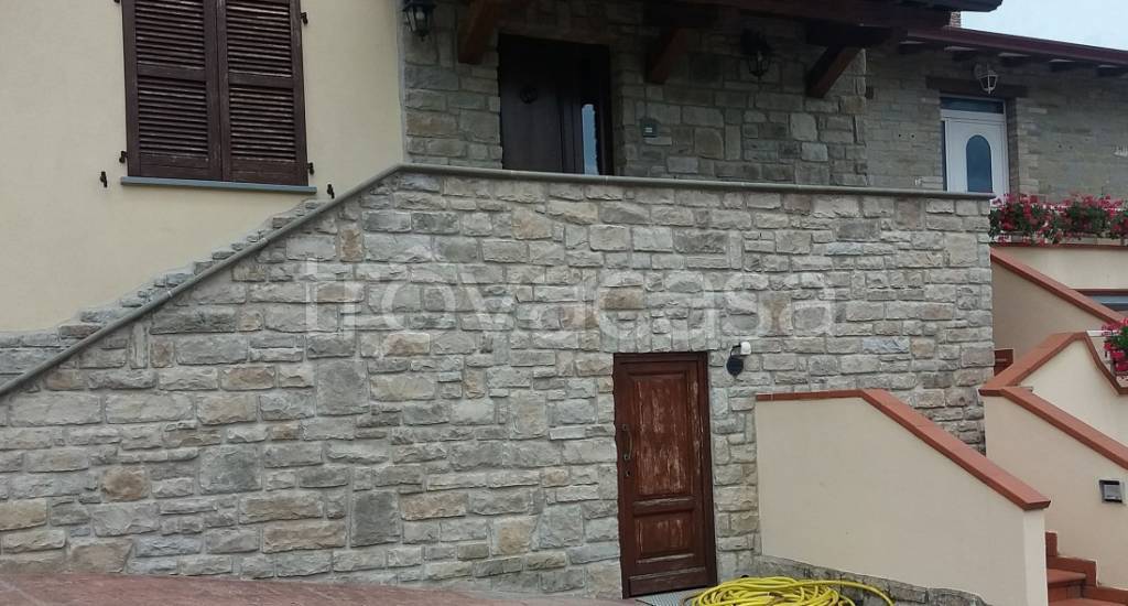 appartamento in vendita a Gubbio in zona Mocaiana