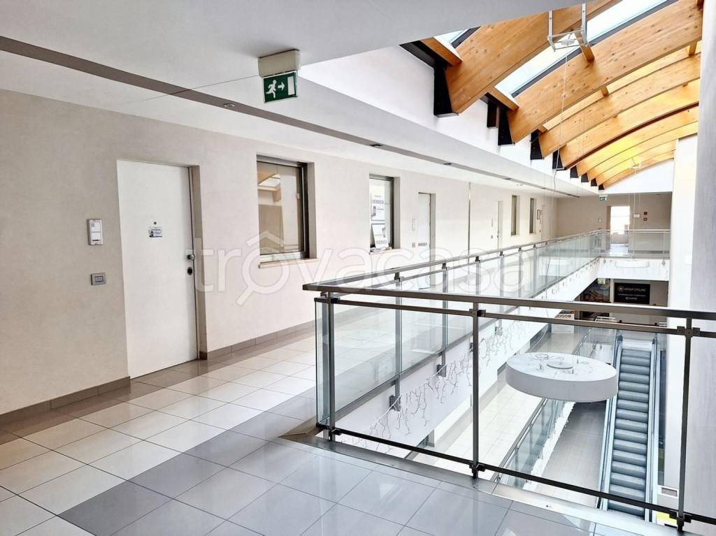 negozio in vendita a Gubbio