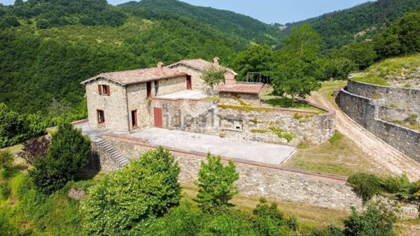 casale in vendita a Gubbio