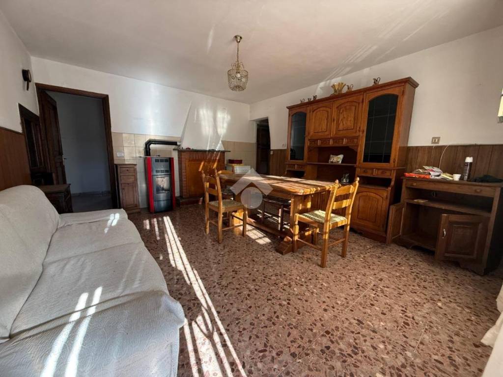casa indipendente in vendita a Gubbio in zona Padule