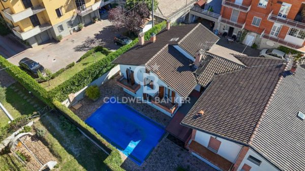 casa indipendente in vendita a Gubbio