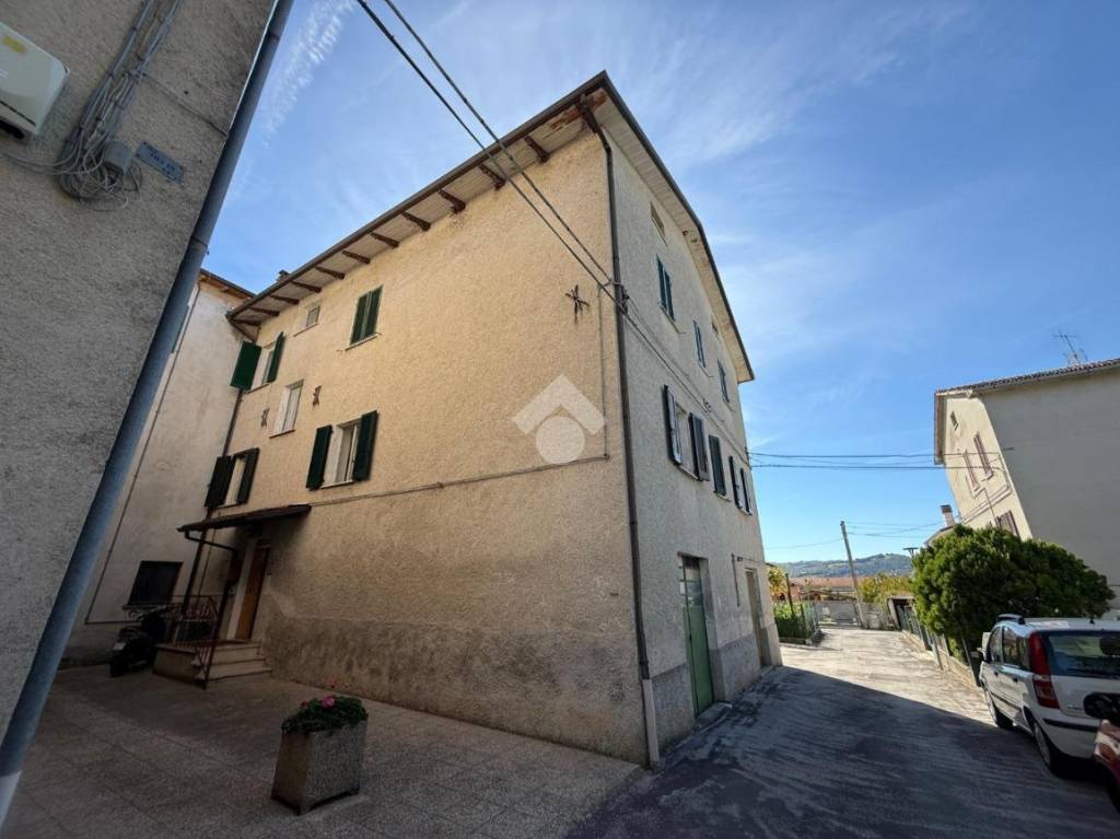 appartamento in vendita a Gubbio in zona Padule