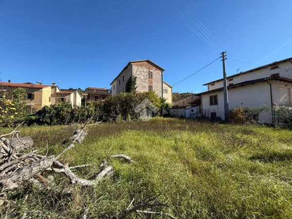 casa semindipendente in vendita a Gubbio in zona Padule