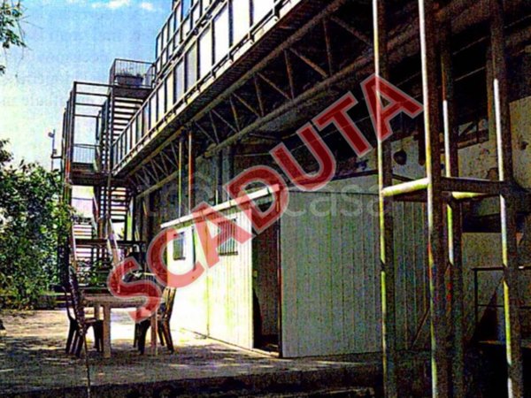 negozio in vendita a Gubbio