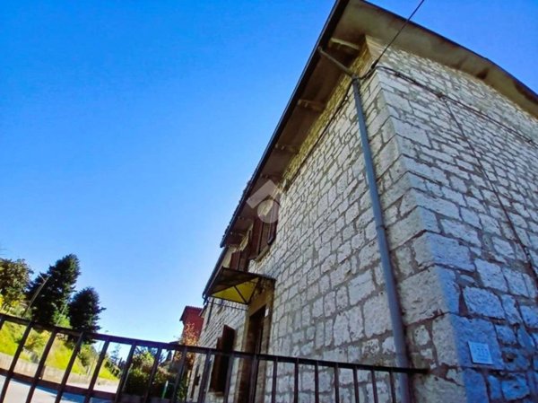 appartamento in vendita a Gubbio in zona Semonte