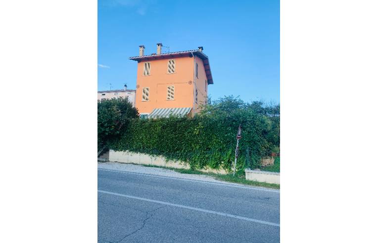 appartamento in vendita a Gubbio in zona Branca