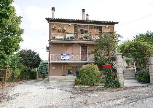 appartamento in vendita a Gubbio in zona San Martino in Colle