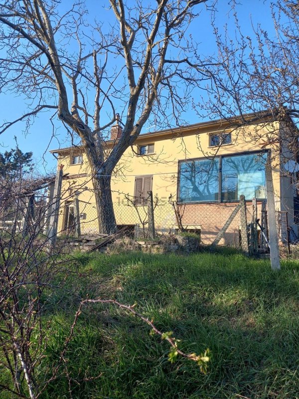 casale in vendita a Gubbio