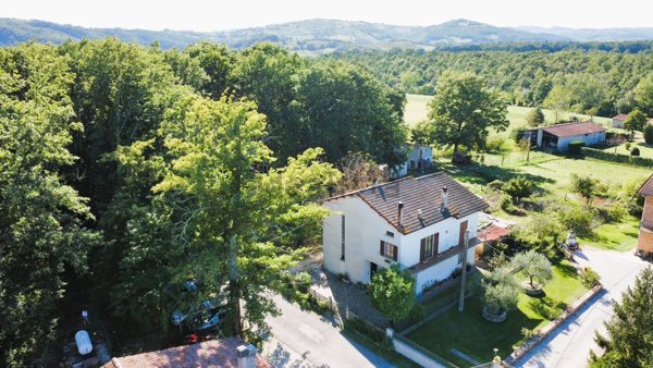 casa indipendente in vendita a Gubbio