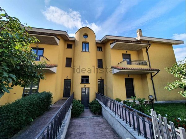 appartamento in vendita a Gubbio in zona Semonte