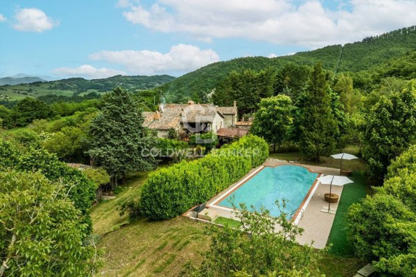 casa indipendente in vendita a Gubbio