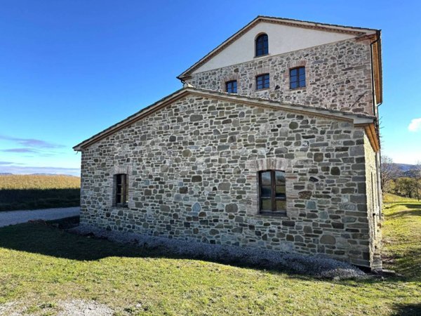 casa indipendente in vendita a Gubbio