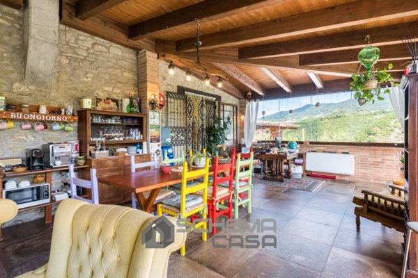 casa indipendente in vendita a Gubbio